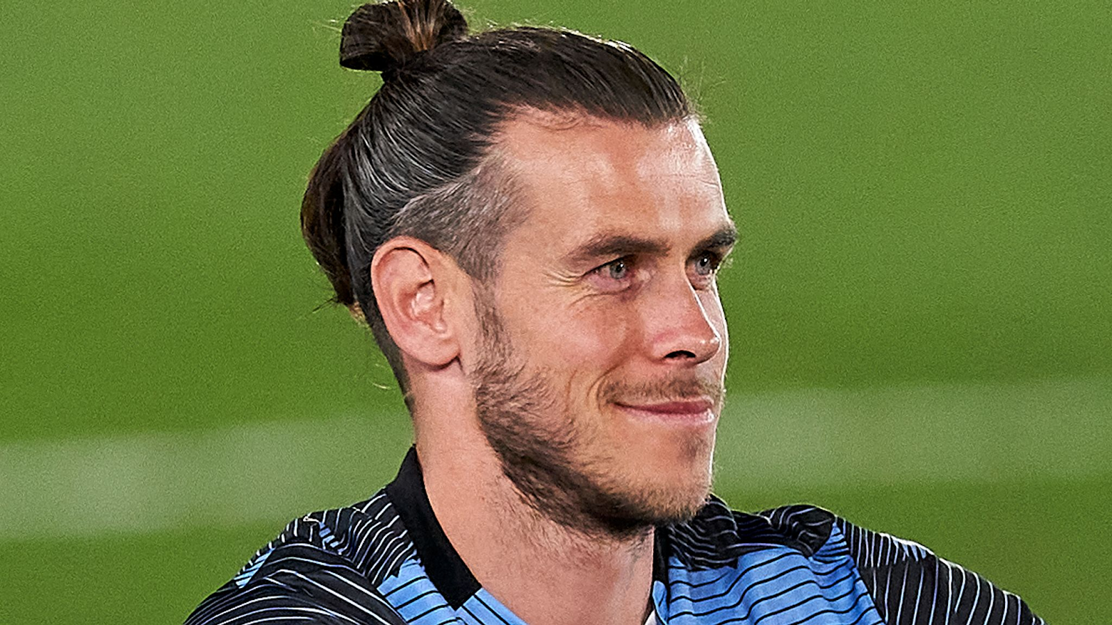 Gareth Bale có tốc độ lên đến 36.9 km / giờ Gareth Bale có tốc độ lên đến 36.9 km / giờ